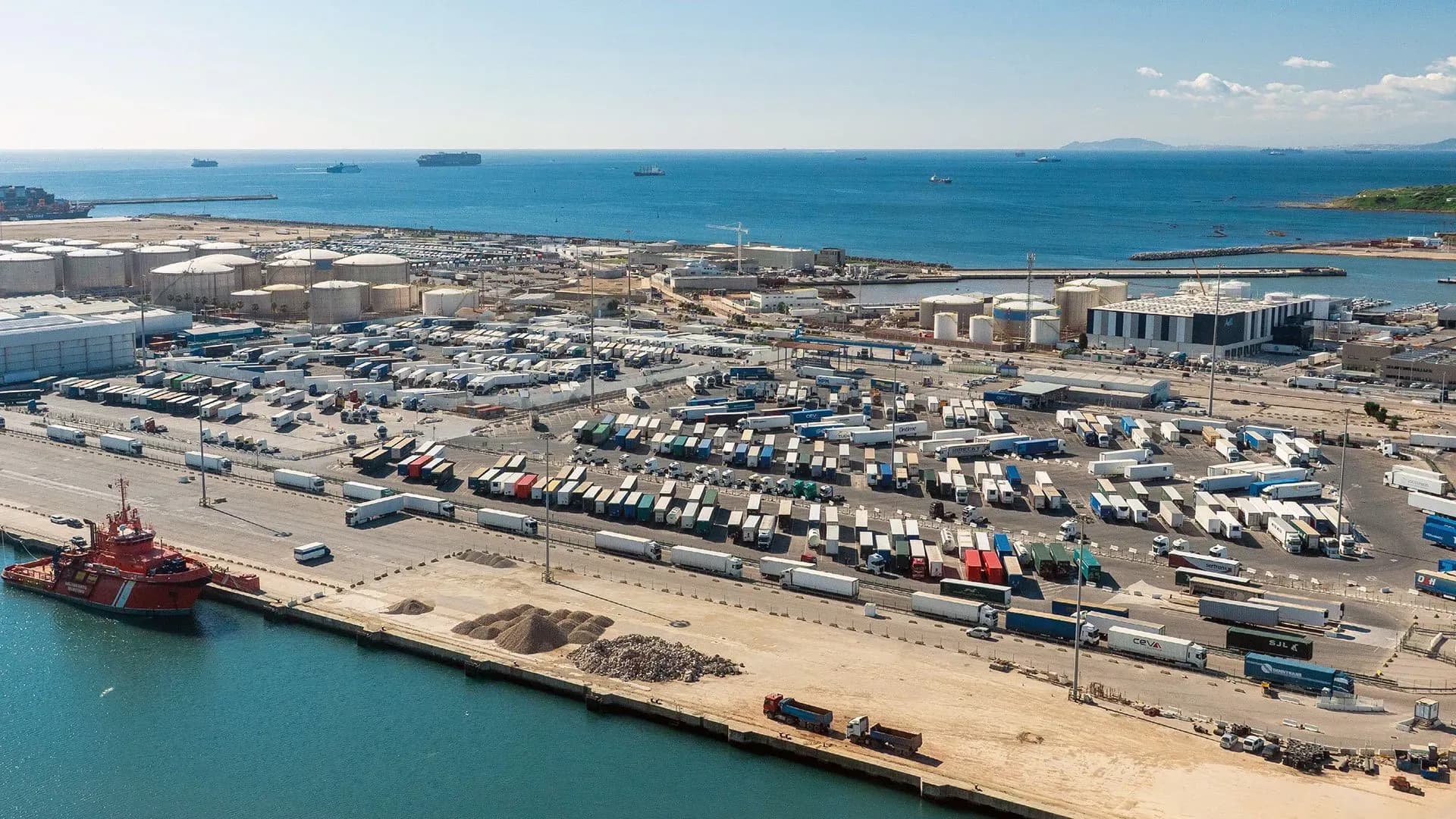 Una incidencia técnica del sistema aduanero francés DELTA IE afecta a las exportaciones desde el puerto de Algeciras