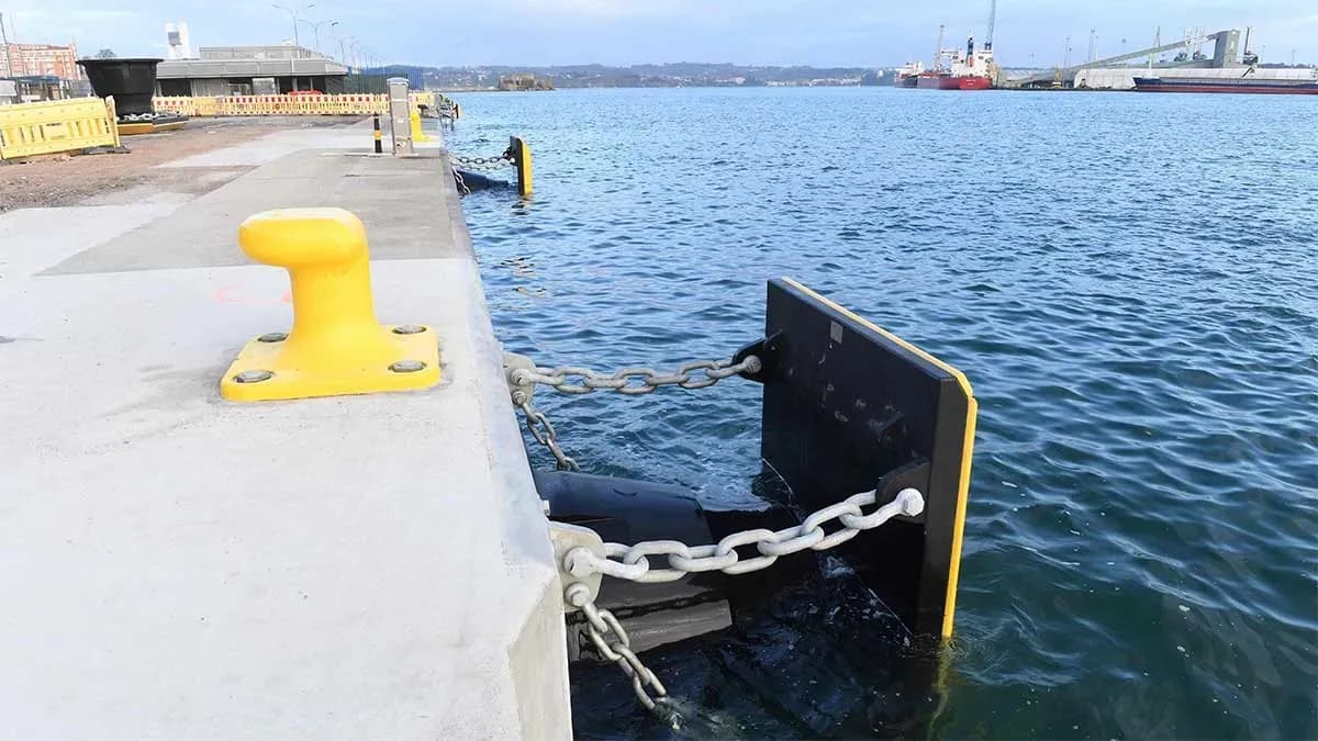 El Puerto de La Coruña suministrará electricidad a cruceros a partir de 2027 en los muelles de Trasatlánticos y Calvo Sotelo Sur