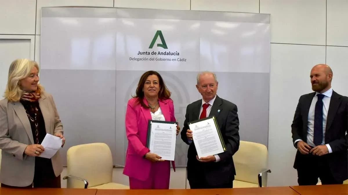 La Junta de Andalucía y el Clúster Marítimo Naval de Cádiz acuerdan fomentar la Formación Profesional vinculada al sector
