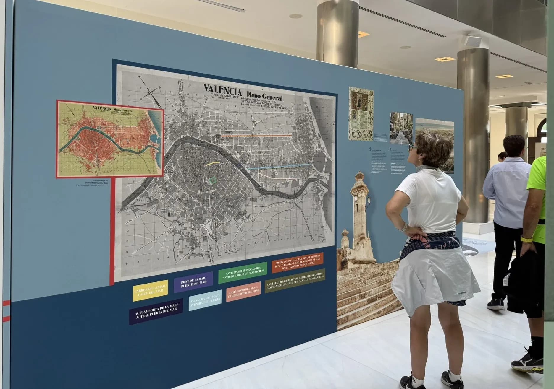 La exposición ‘El Marítim, a peu de carrer’ encara su recta final con gran afluencia de visitantes