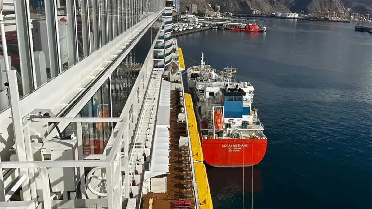 El puerto de Tenerife amplía el suministro de GNL a cruceros desde el Muelle Sur