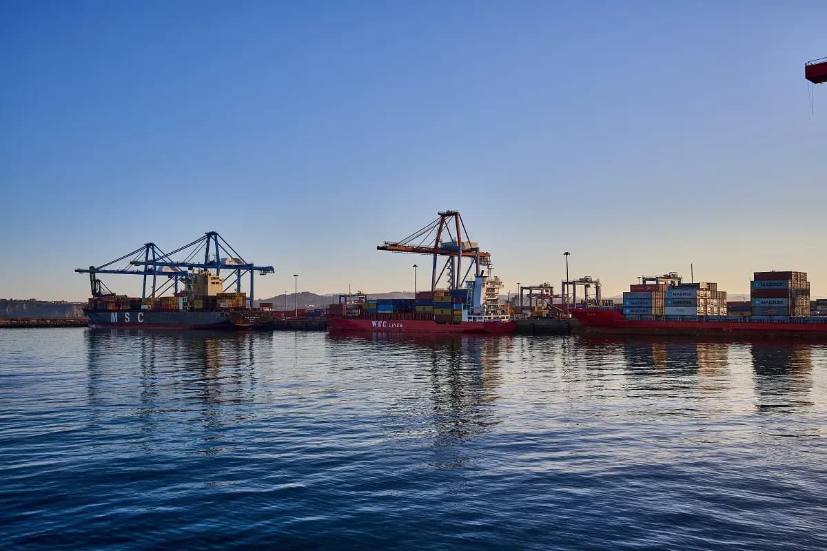 El puerto de Bilbao presentará en Madrid su oferta logística multimodal