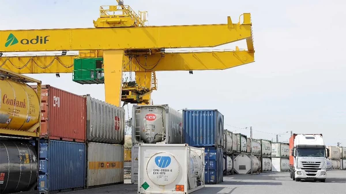 El Ministerio de Transportes adjudica la ampliación de la plataforma logística SIMPLE