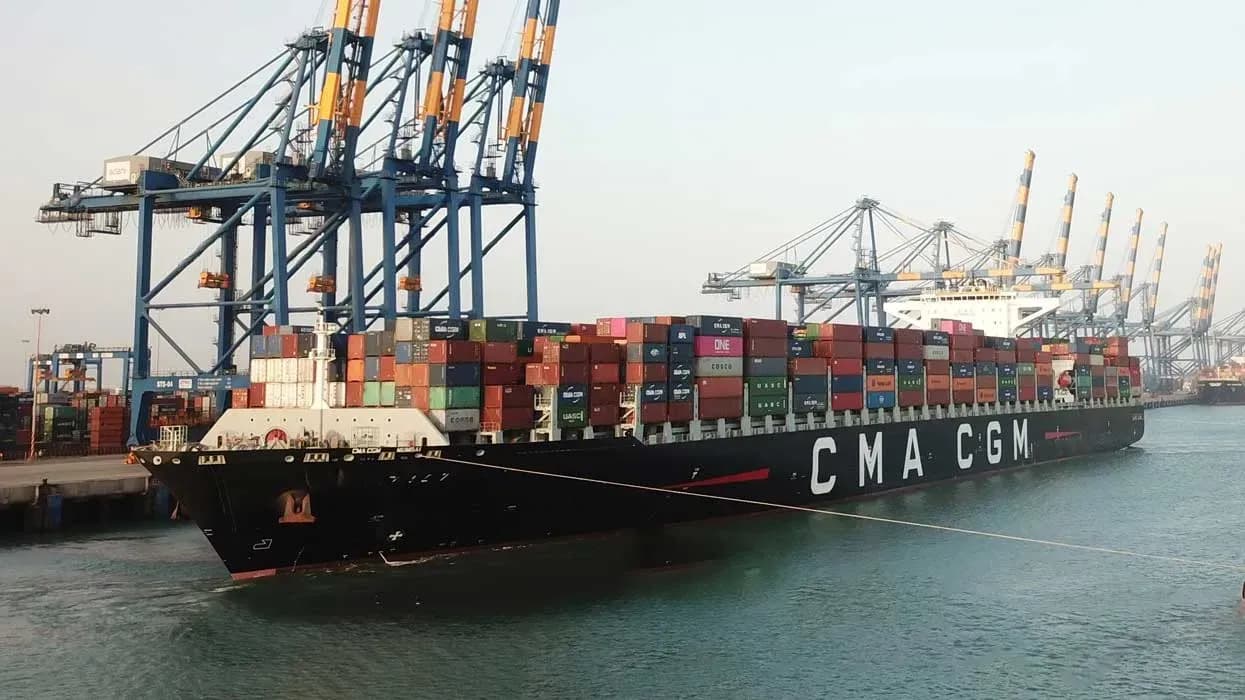 CMA CGM encarga seis buques portacontenedores propulsados por GNL a Cochin Shipyard