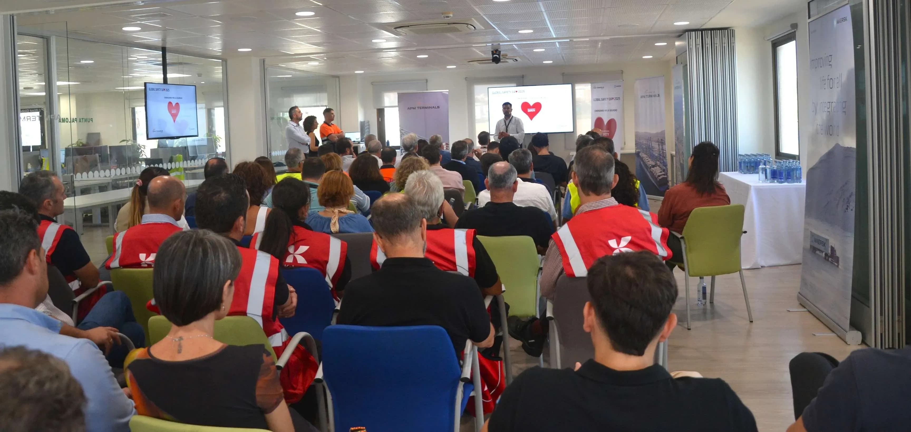 APM Terminals Algeciras impulsa la concienciación vial en el Global Safety Day