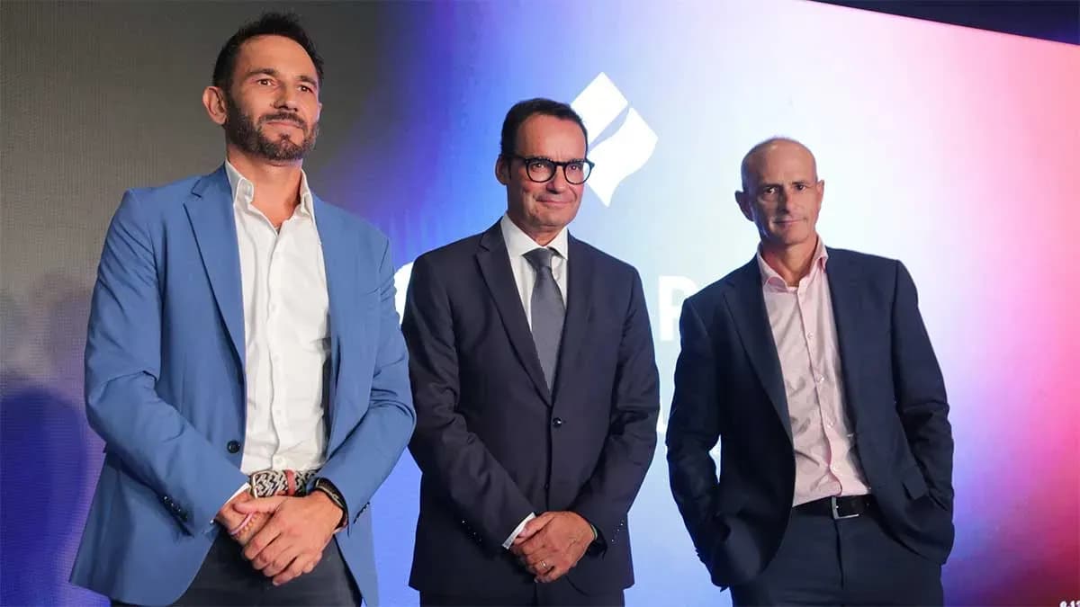 El Puerto de Barcelona inaugura el Ágora Port como espacio de debate en el Salón Náutico Internacional 2025