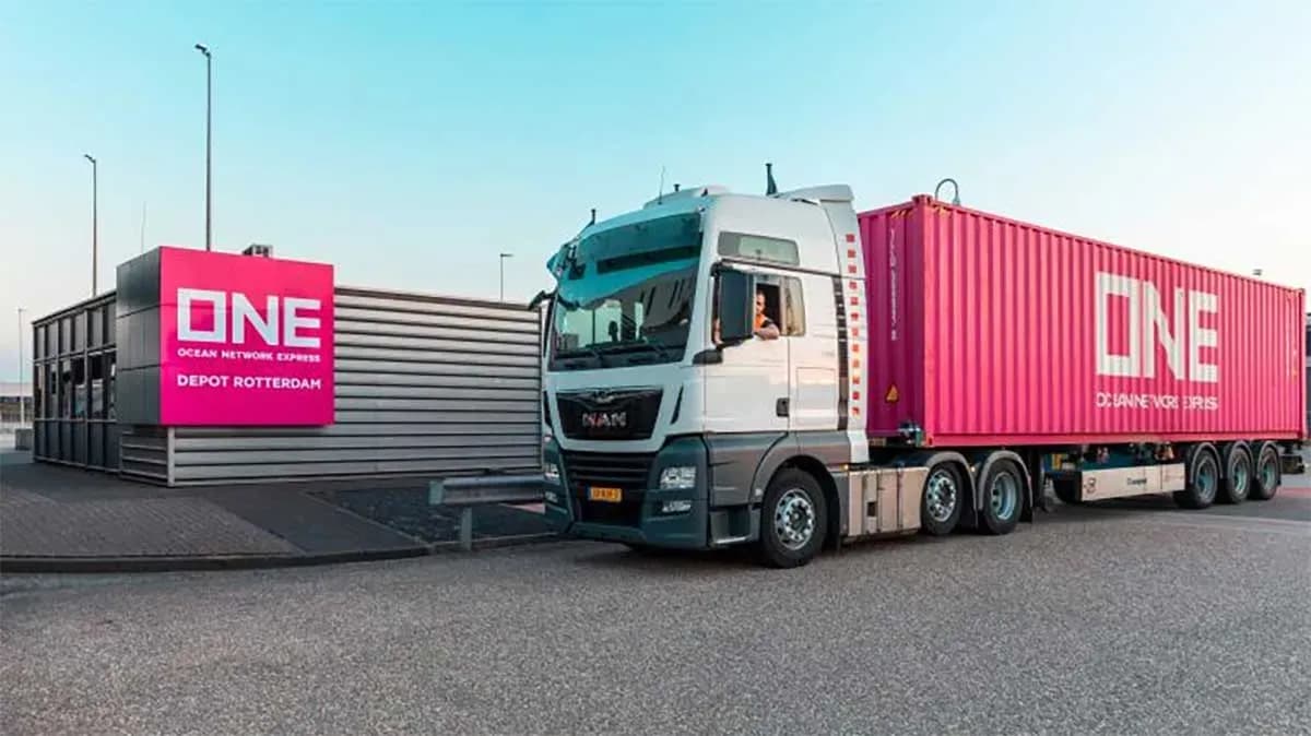 ONE y QTerminals Kramer reducen 500 toneladas de CO₂ en Róterdam con biocombustible sostenible