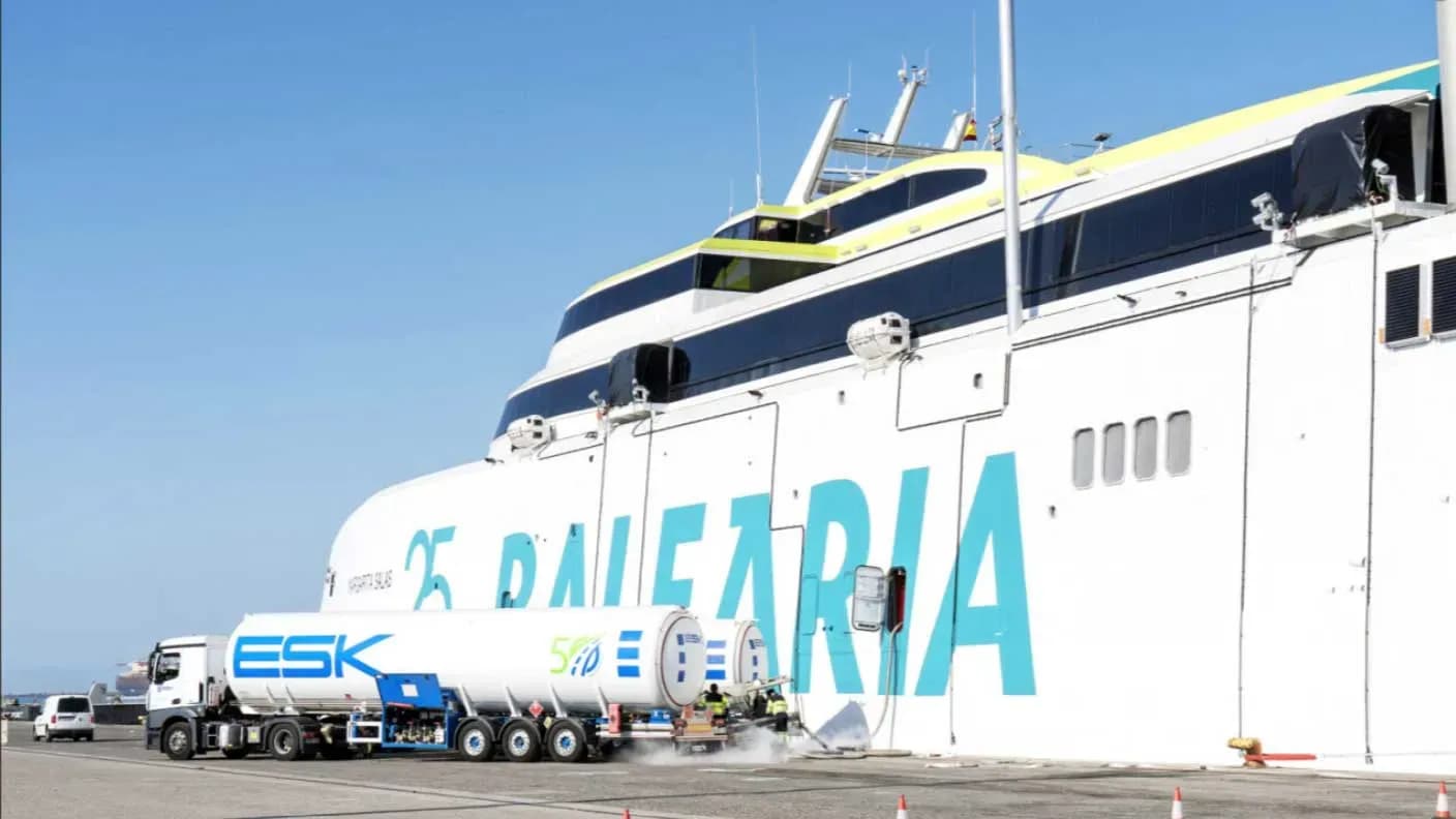 Baleària incorporates bioGNL as the only fuel in three of its ferries