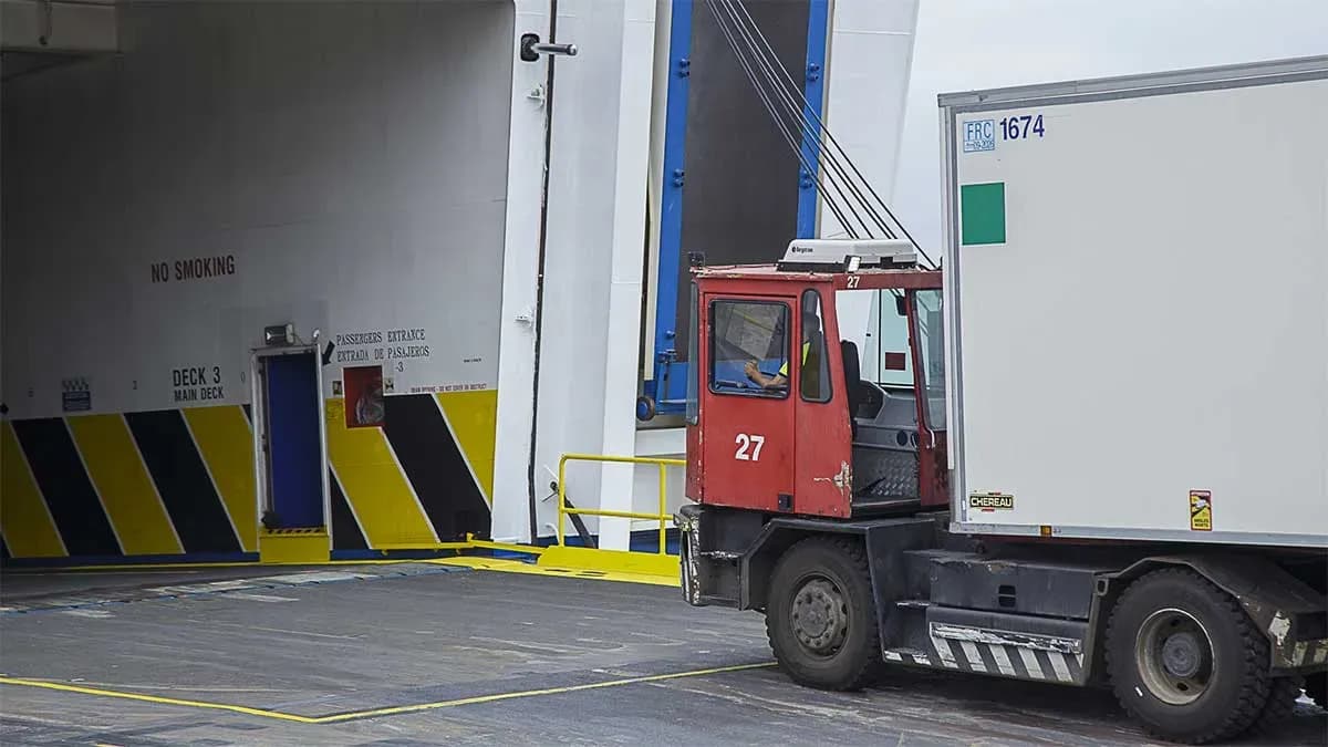 El Puerto de la Bahía de Cádiz mostrará su capacidad logística para productos frescos en Fruit Attraction 2025