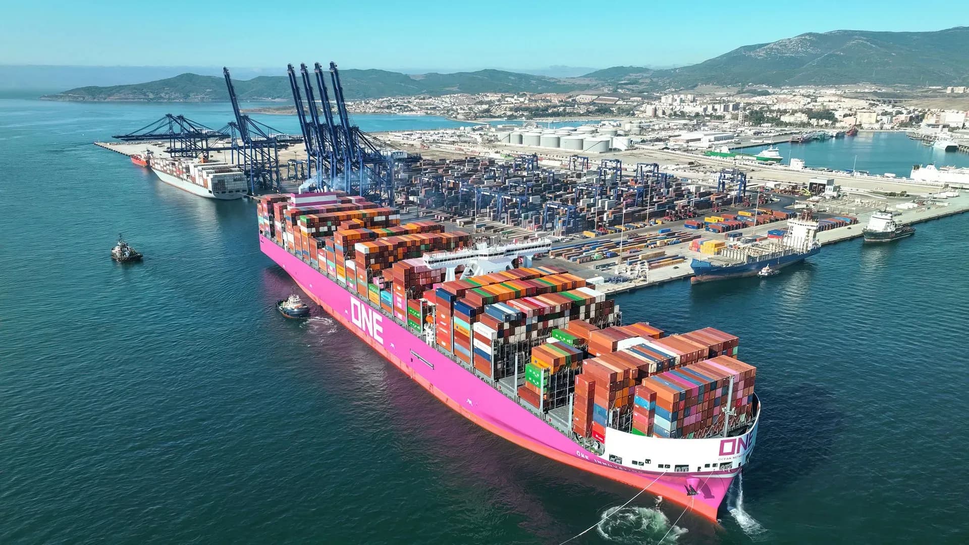 ONE incorpora Algeciras a su nueva ruta semanal entre el Mediterráneo y África Occidental