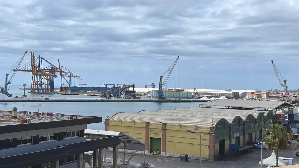 El Puerto de Málaga aprueba nuevas inversiones en infraestructuras y servicios para consolidar su papel económico y turístico