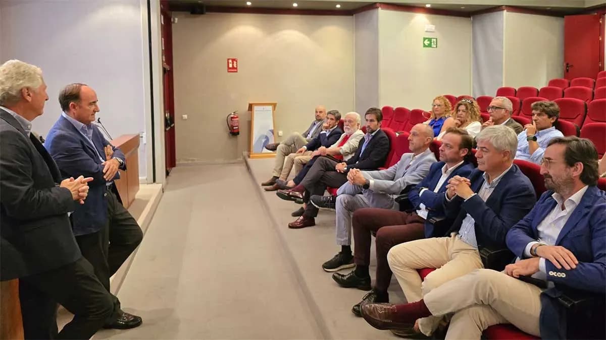 La asamblea anual de ARCE analiza en Algeciras los retos del sector de depósitos de contenedores