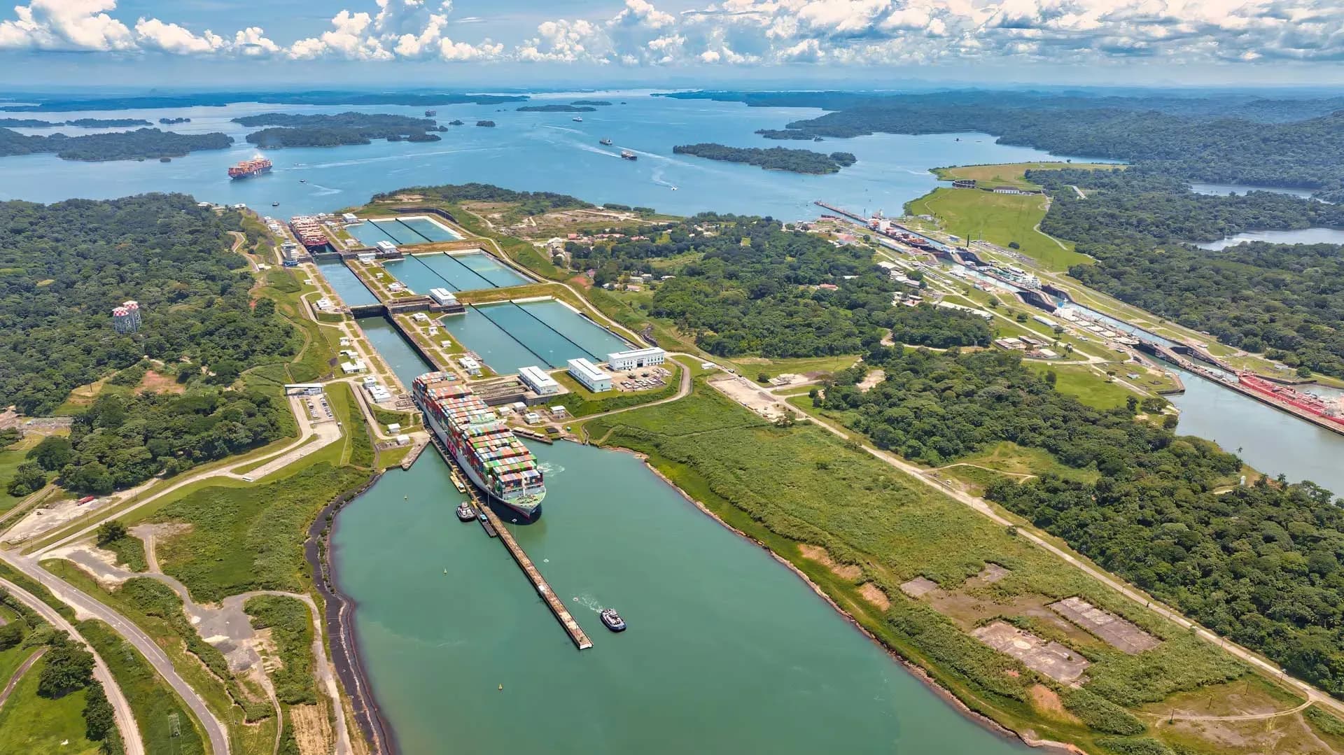 El Canal de Panamá crea el NetZero Slot para buques con combustibles alternativos de bajas emisiones