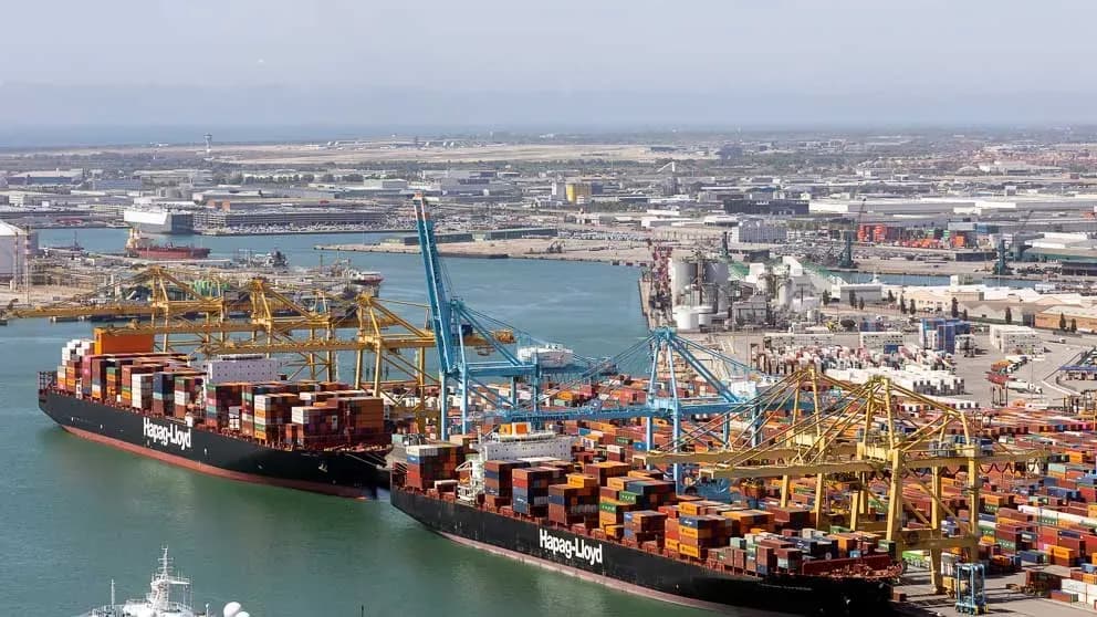 El Puerto de Barcelona cierra el primer semestre con 35,87 millones de toneladas y un crecimiento del 3,5%