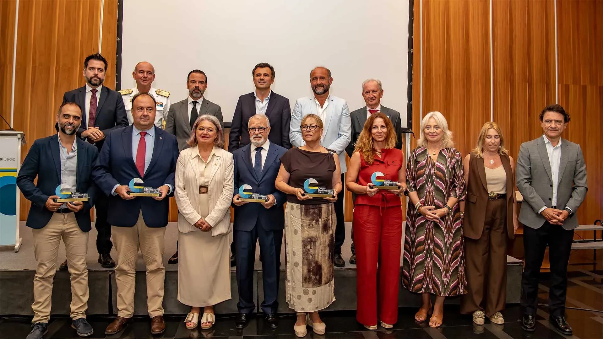 El Clúster Marítimo Naval de Cádiz concede los Premios José Antonio Rodríguez-Poch