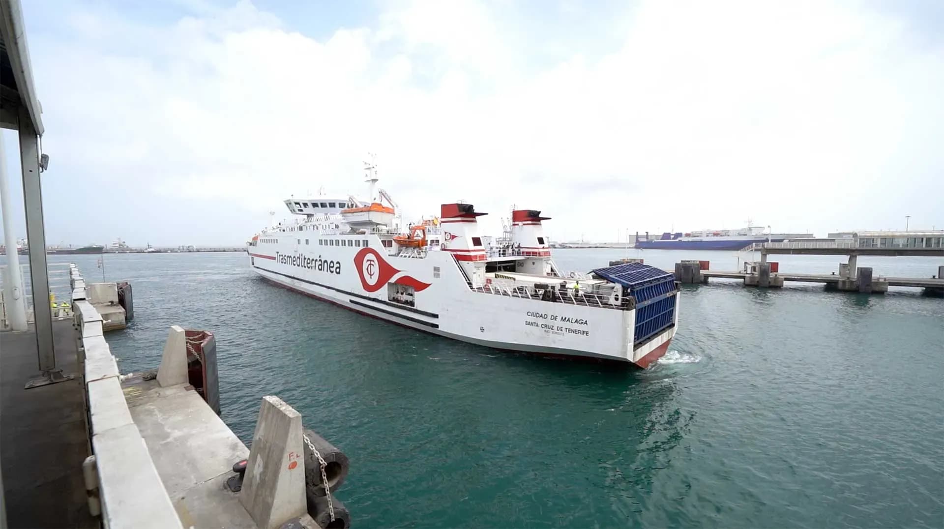 Moody’s revisa la calificación de Naviera Armas con perspectiva de mejora tras anunciar la venta de sus activos a Baleària y DFDS
