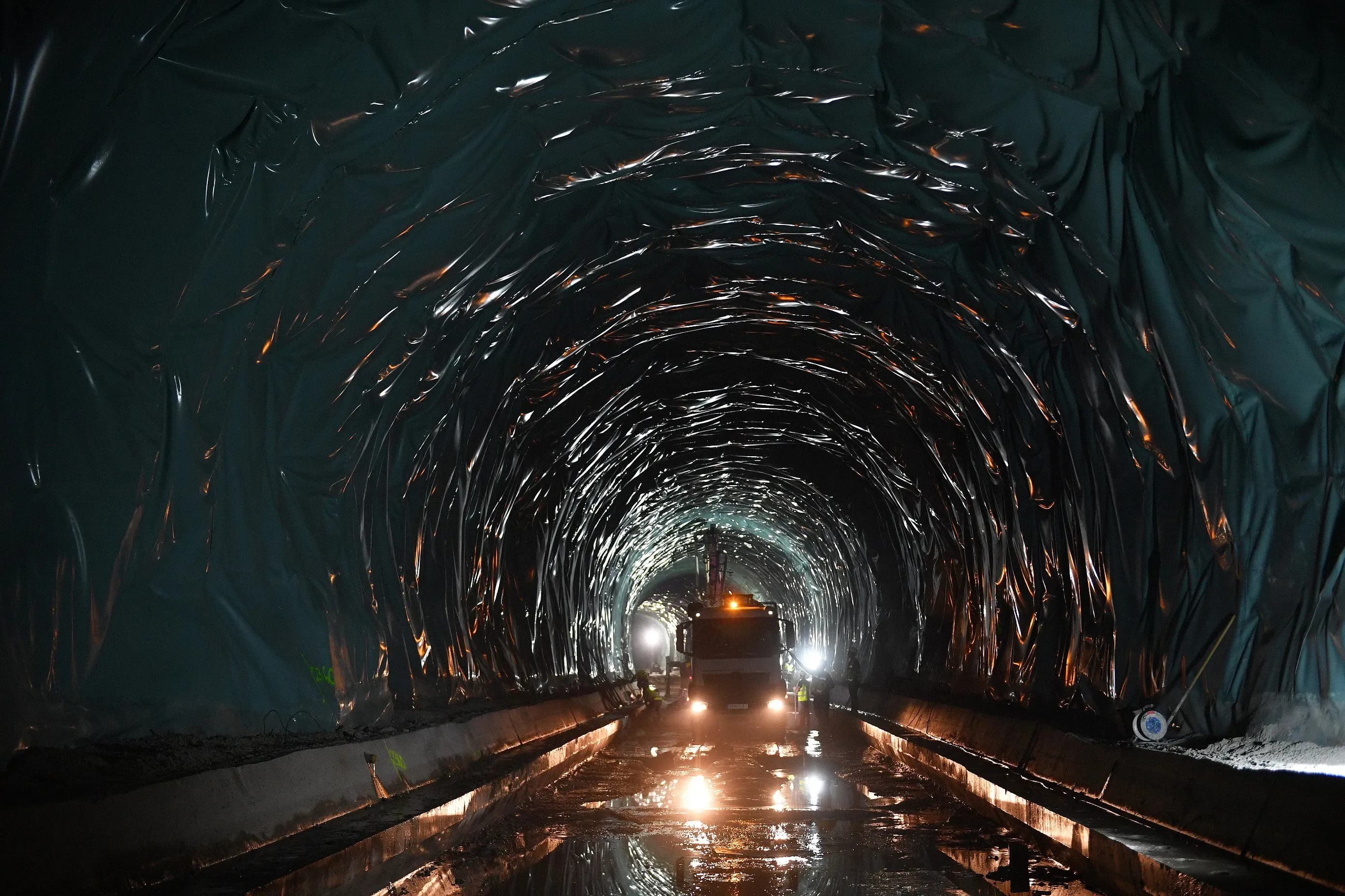 Finaliza la excavación en mina del acceso ferroviario al Puerto Exterior de La Coruña