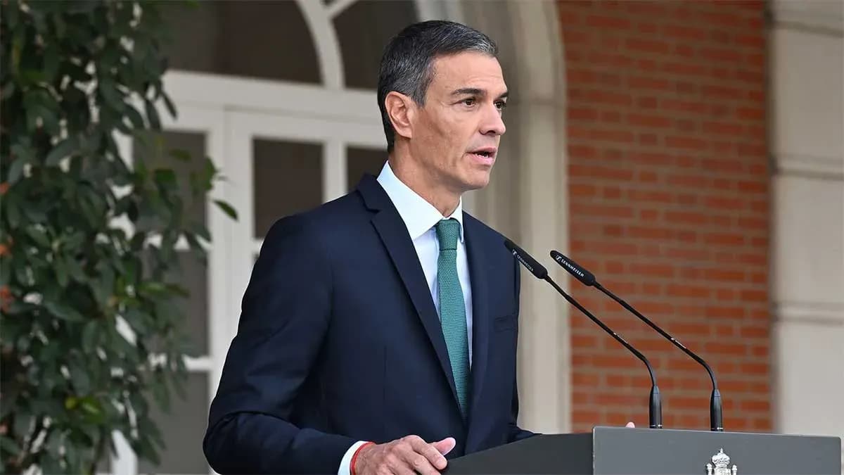 España vetará el tránsito de buques con combustible militar hacia Israel