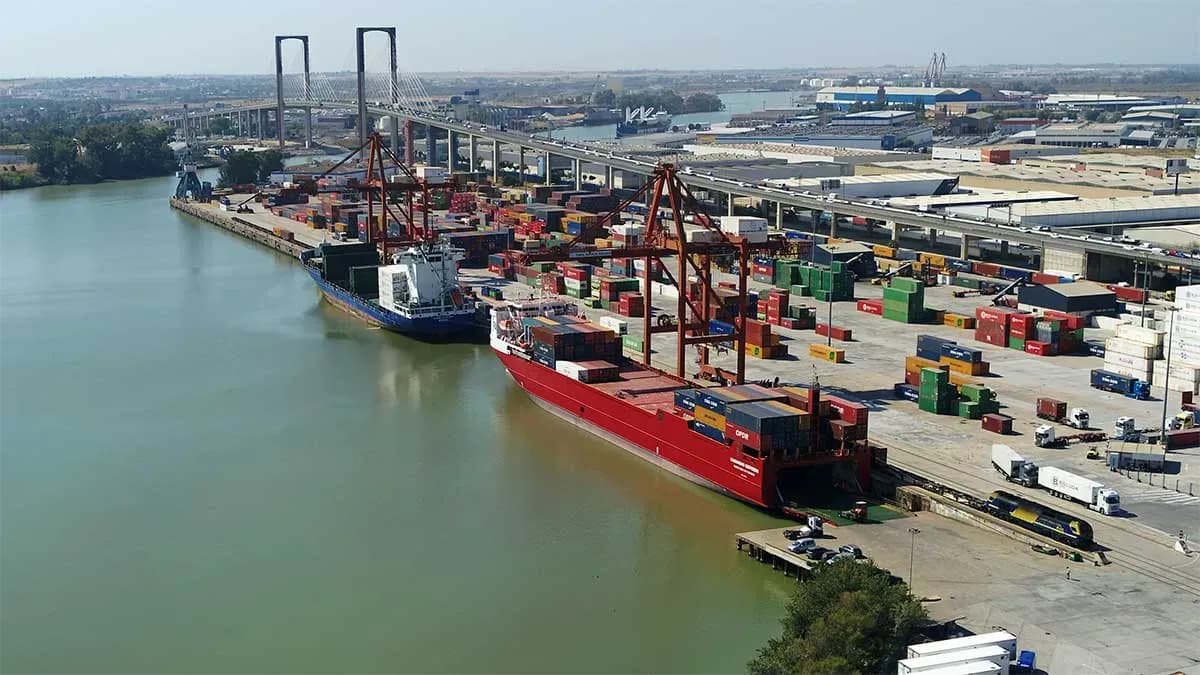 CMA CGM amplía sus conexiones con Canarias desde el Puerto de Sevilla con una nueva escala semanal