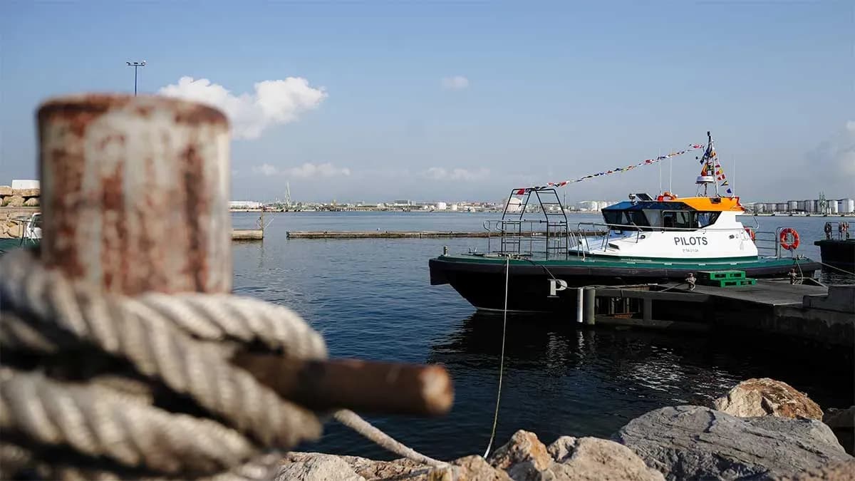 El servicio de practicaje del Puerto de Tarragona incorpora una nueva lancha con menor impacto ambiental
