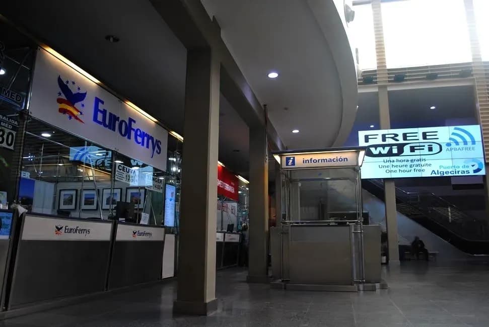 CCOO denuncia la falta de climatización en la estación marítima de Algeciras