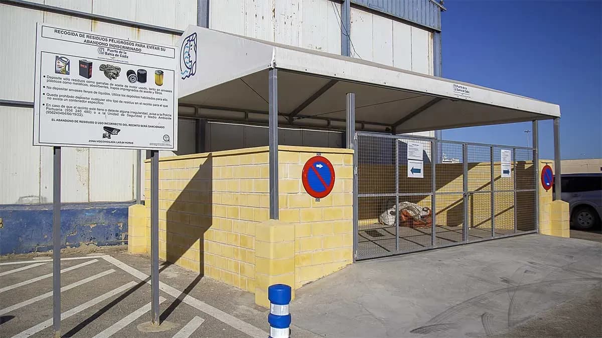 La Autoridad Portuaria de la Bahía de Cádiz habilita dos nuevos puntos limpios en los recintos pesqueros de Cádiz y El Puerto de Santa María