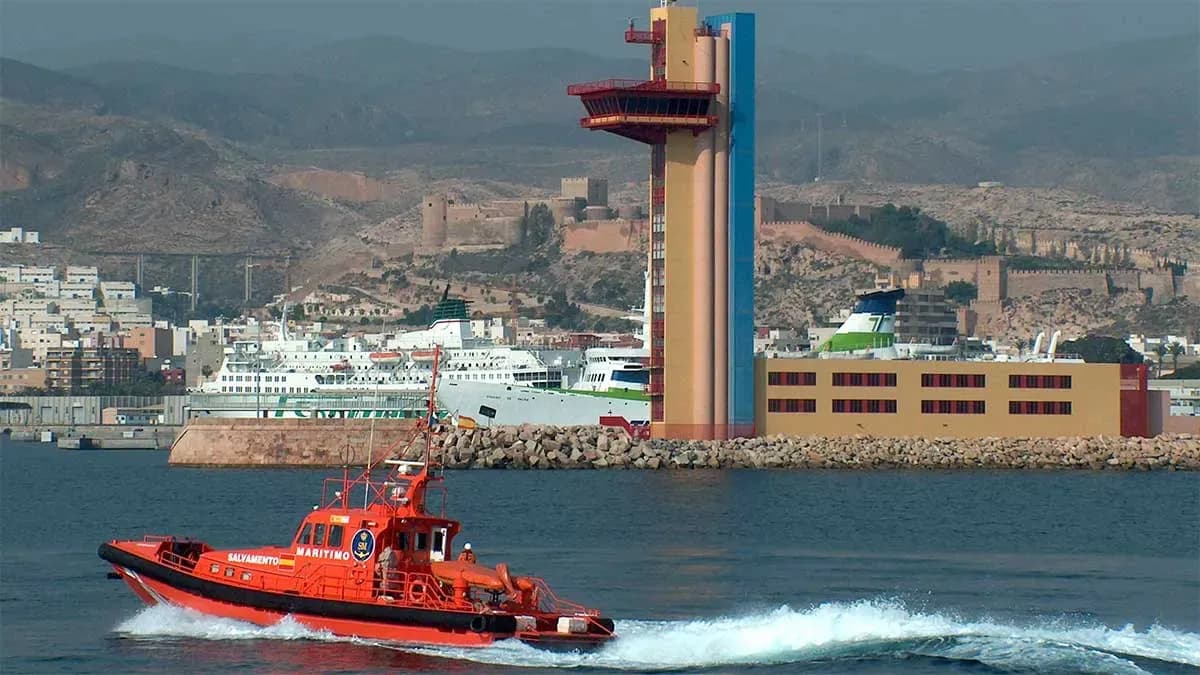 CCOO critica las dificultades de acceso al centro de Salvamento Marítimo de Almería por las obras del Muelle de Levante