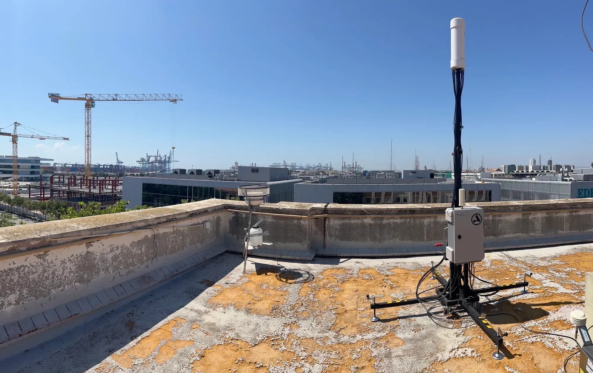 El Puerto de Valencia activa un sistema avanzado para detectar drones no autorizados