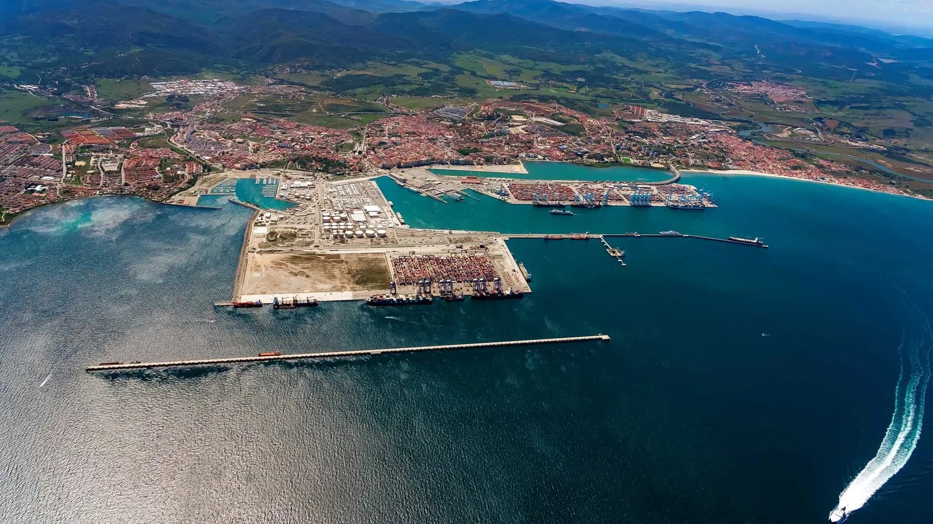 TTI Algeciras presenta a la APBA su proyecto de ampliación sobre la Fase B de Isla Verde Exterior