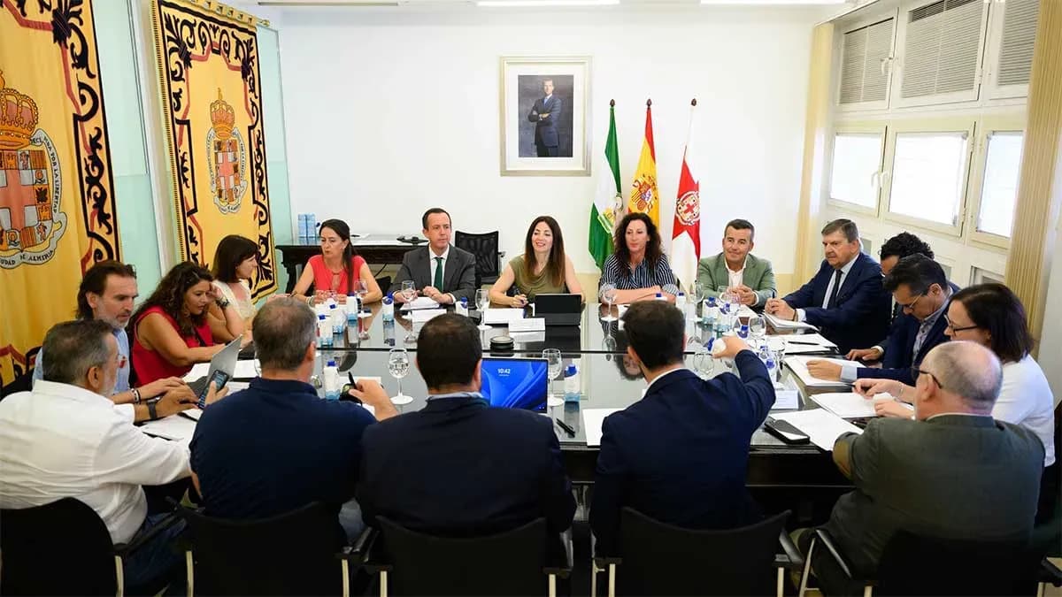 La Autoridad Portuaria de Almería incrementa un 15% el tráfico de mercancías en el primer semestre de 2025