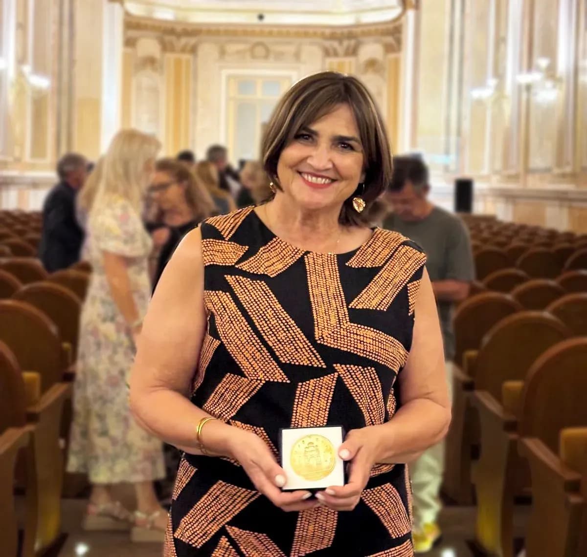 El Ateneo de Málaga otorga su Medalla de Oro a la oceanógrafa María del Carmen García Martínez por su labor científica y divulgadora