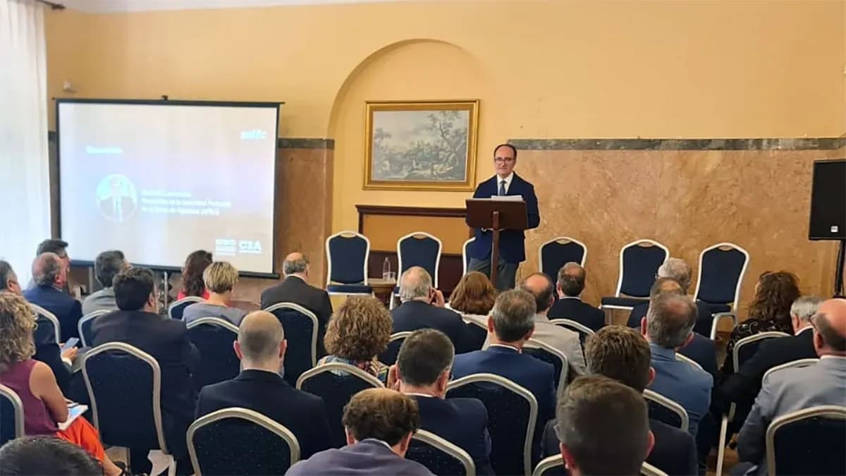 La APBA plantea integrar los proyectos de energías limpias del Campo de Gibraltar bajo el «Green Energy Hub»