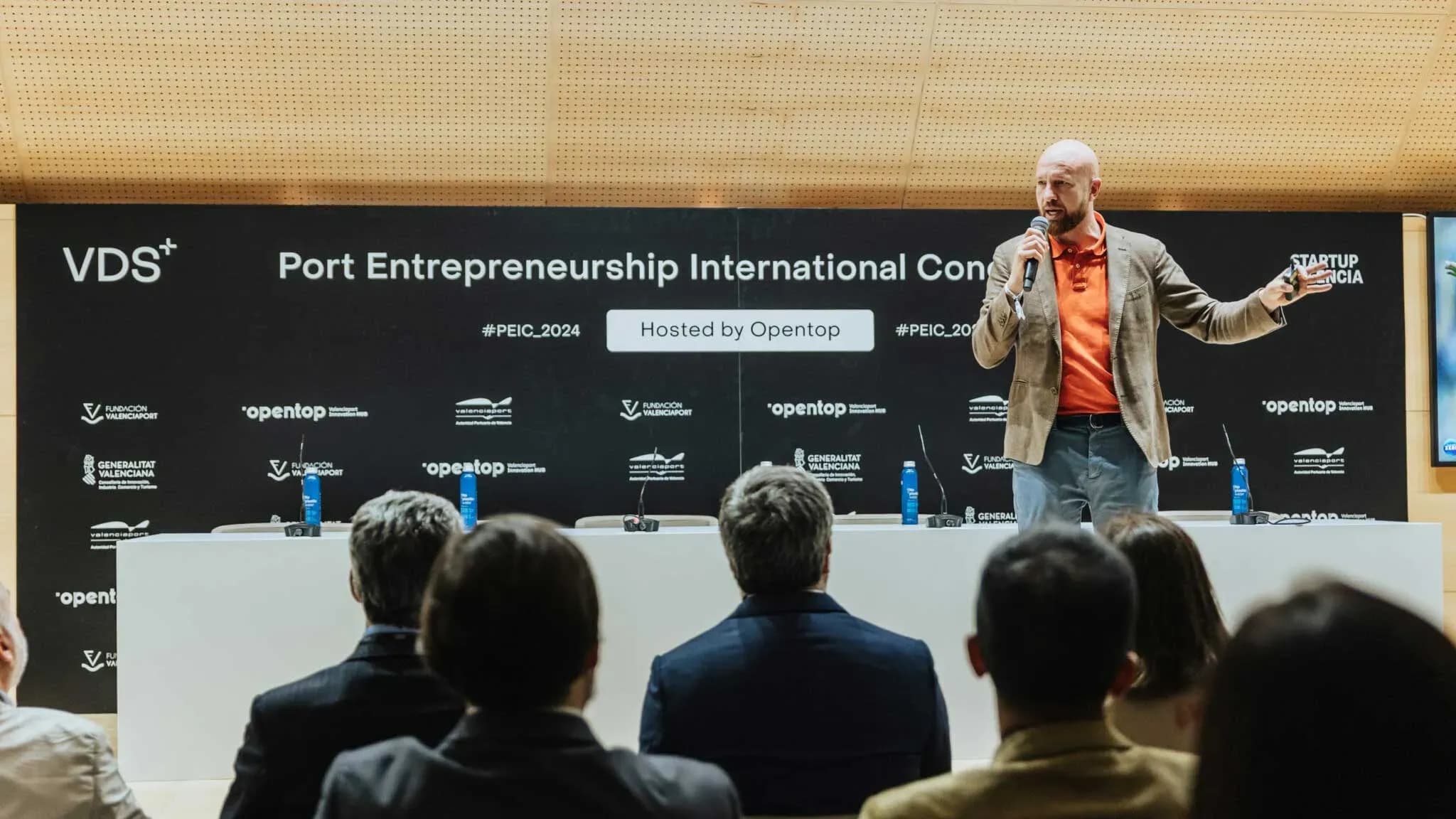 Opentop abre la convocatoria para startups que quieran participar en el congreso internacional PEIC 2025