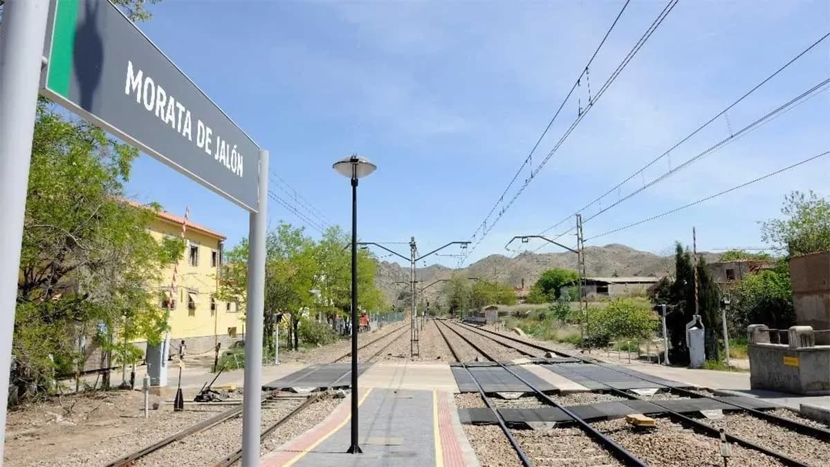 Adif licita por 38,5 millones la renovación de los sistemas de señalización en la línea Madrid-Zaragoza-Barcelona