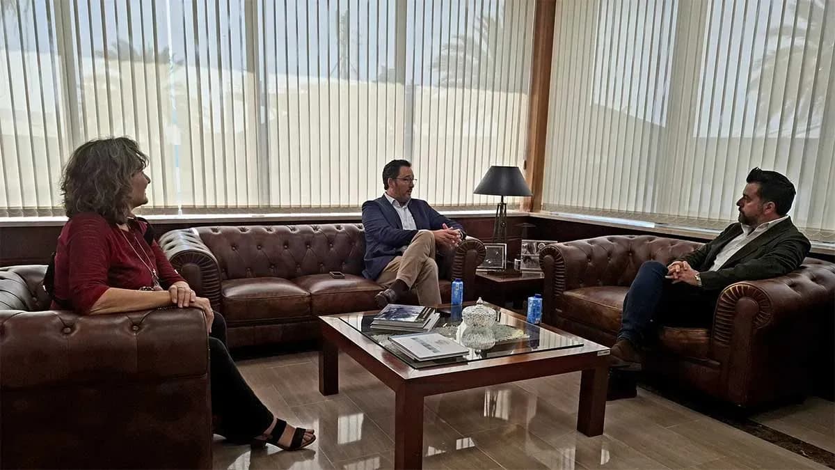 El nuevo presidente de la CEC visita la Zona Franca de Cádiz para analizar posibles líneas de colaboración
