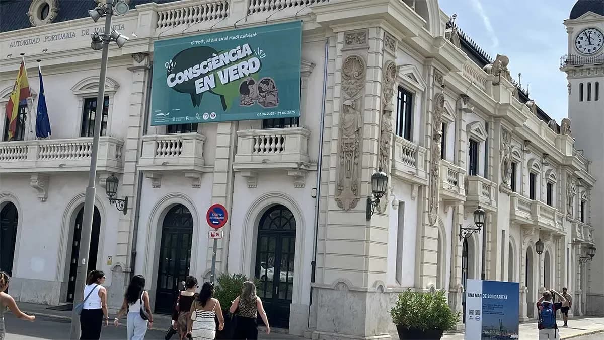 El Puerto de Valencia dedica junio al medio ambiente con una exposición, talleres y una jornada sobre combustibles alternativos