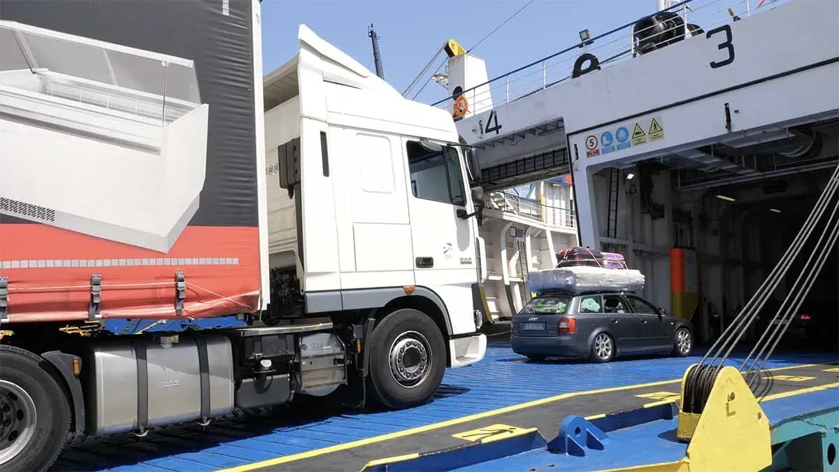 Los puertos de Algeciras y Huelva prueban una nueva solución digital para optimizar operaciones RO-PAX