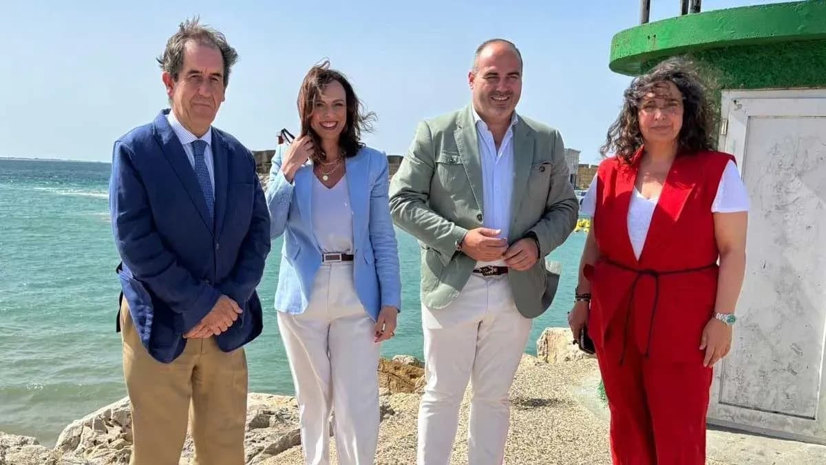 La Junta de Andalucía adjudica por 2,2 millones el dragado de mantenimiento del puerto de Conil