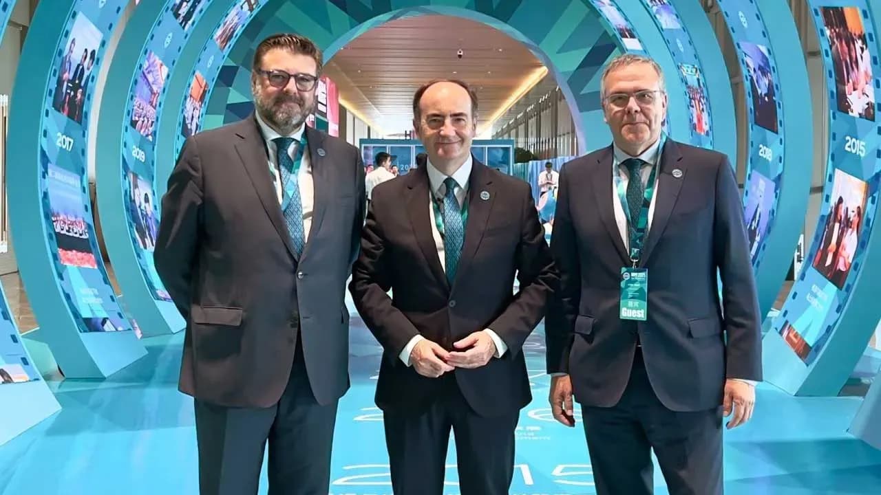 Total Logistic participa en el foro internacional de cooperación portuaria de Ningbo