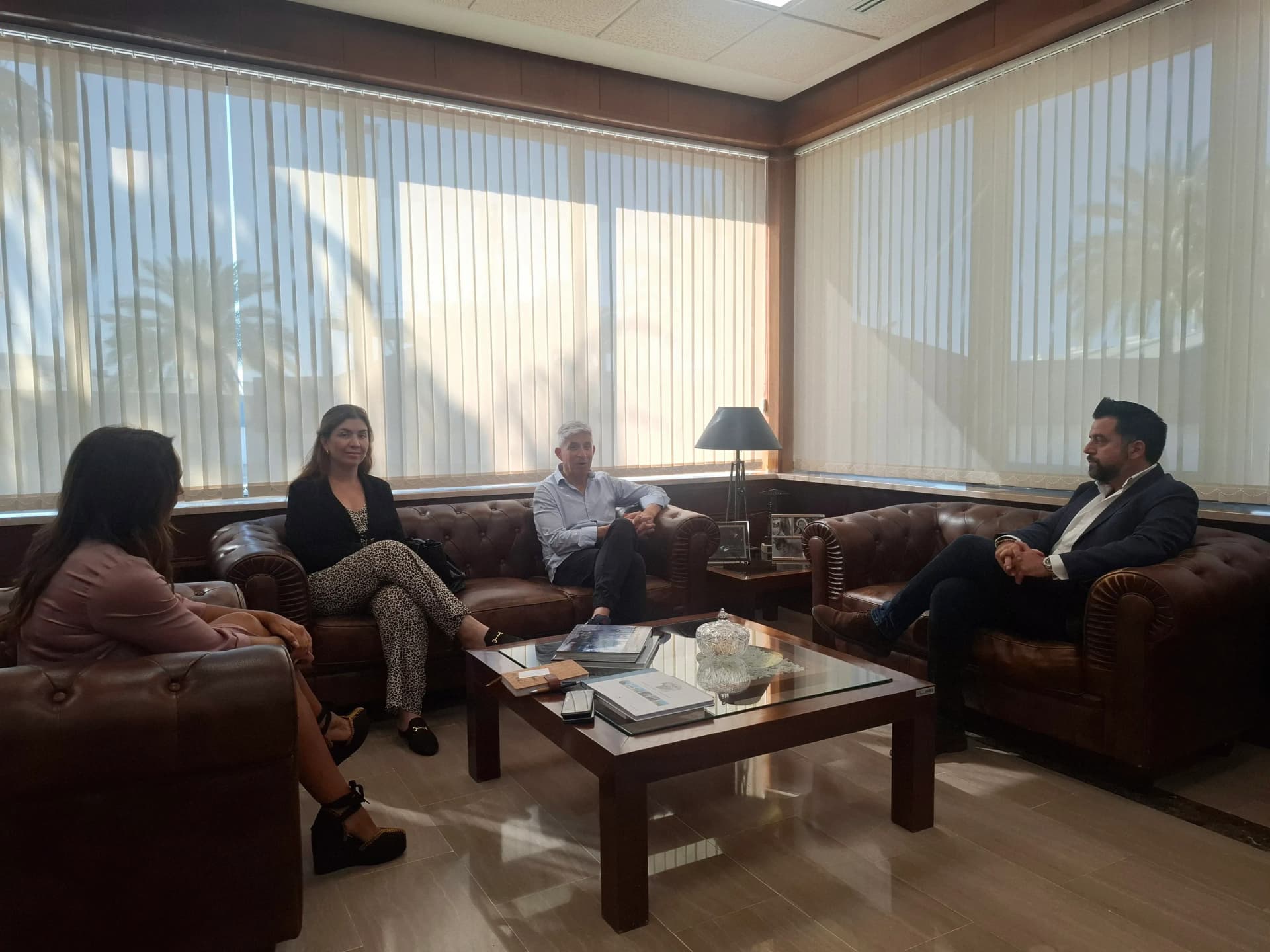 La Zona Franca de Cádiz recibe a una delegación de la Zona Franca de Rionegro para explorar oportunidades de cooperación