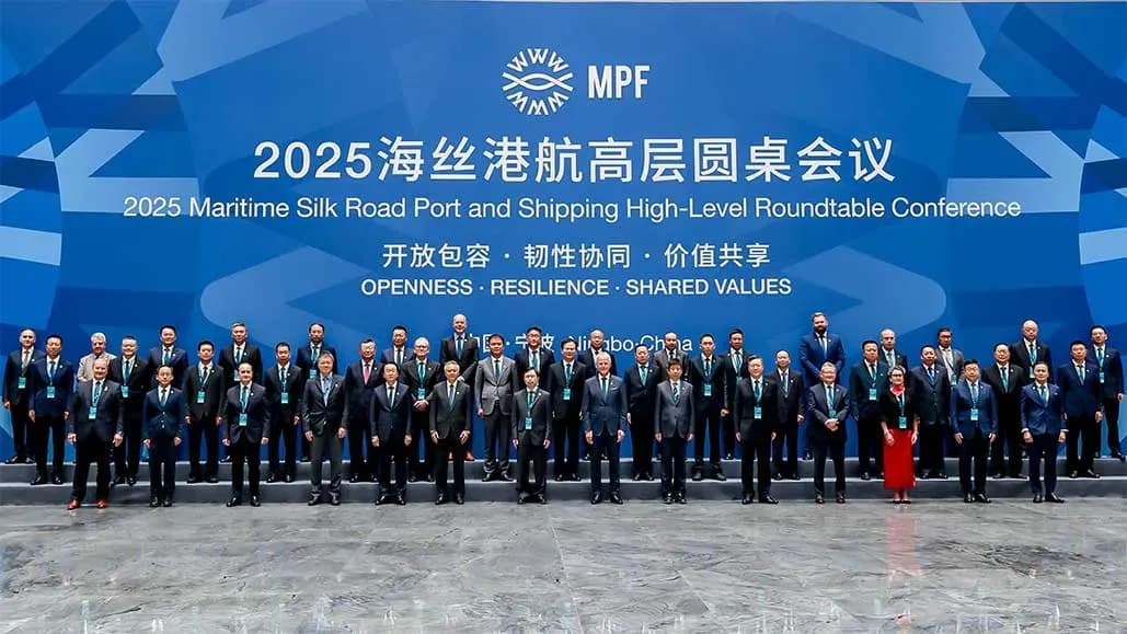 El Puerto de Algeciras desarrolla una misión comercial en Extremo Oriente con escalas en Corea del Sur y China