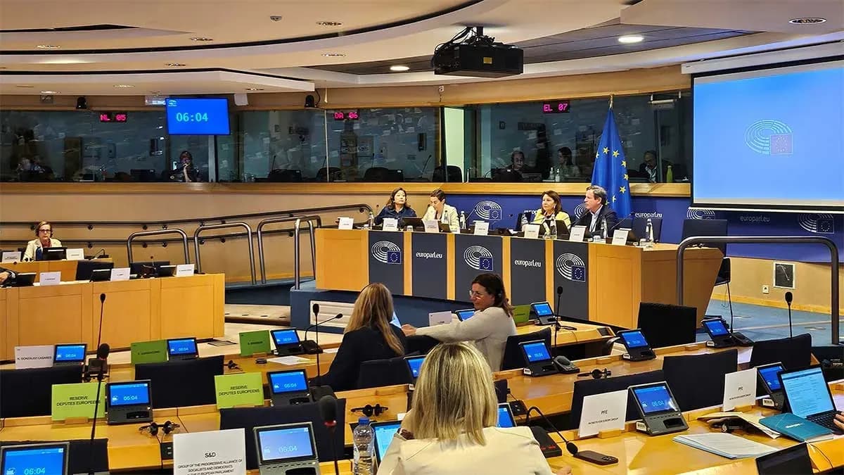 Javier Garat presenta ante el Parlamento Europeo las recomendaciones del CESE para un Pacto Europeo de los Océanos