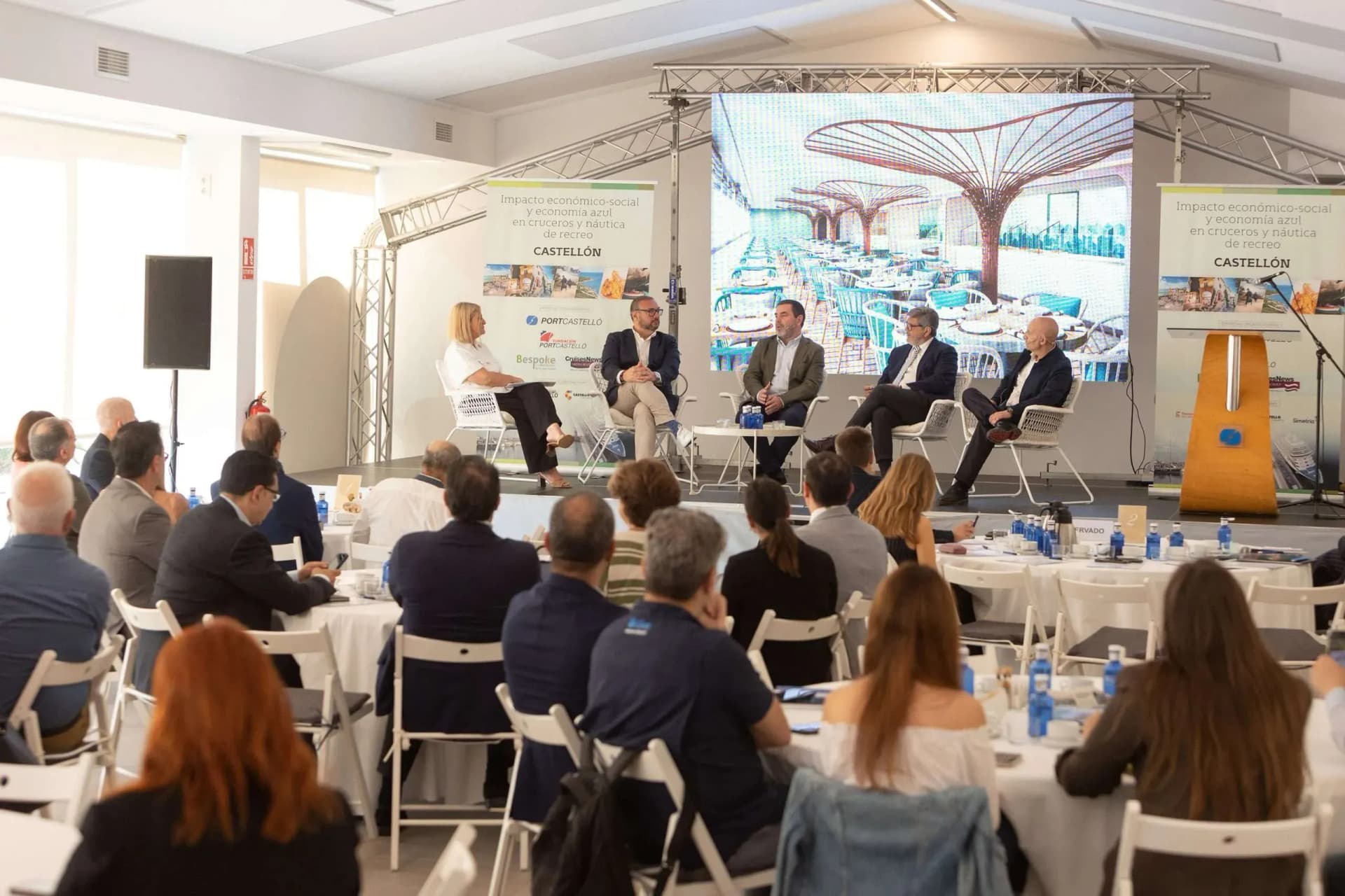 El Puerto de Castellón refuerza su posicionamiento en la Economía Azul con el impulso al turismo de cruceros y la náutica de recreo