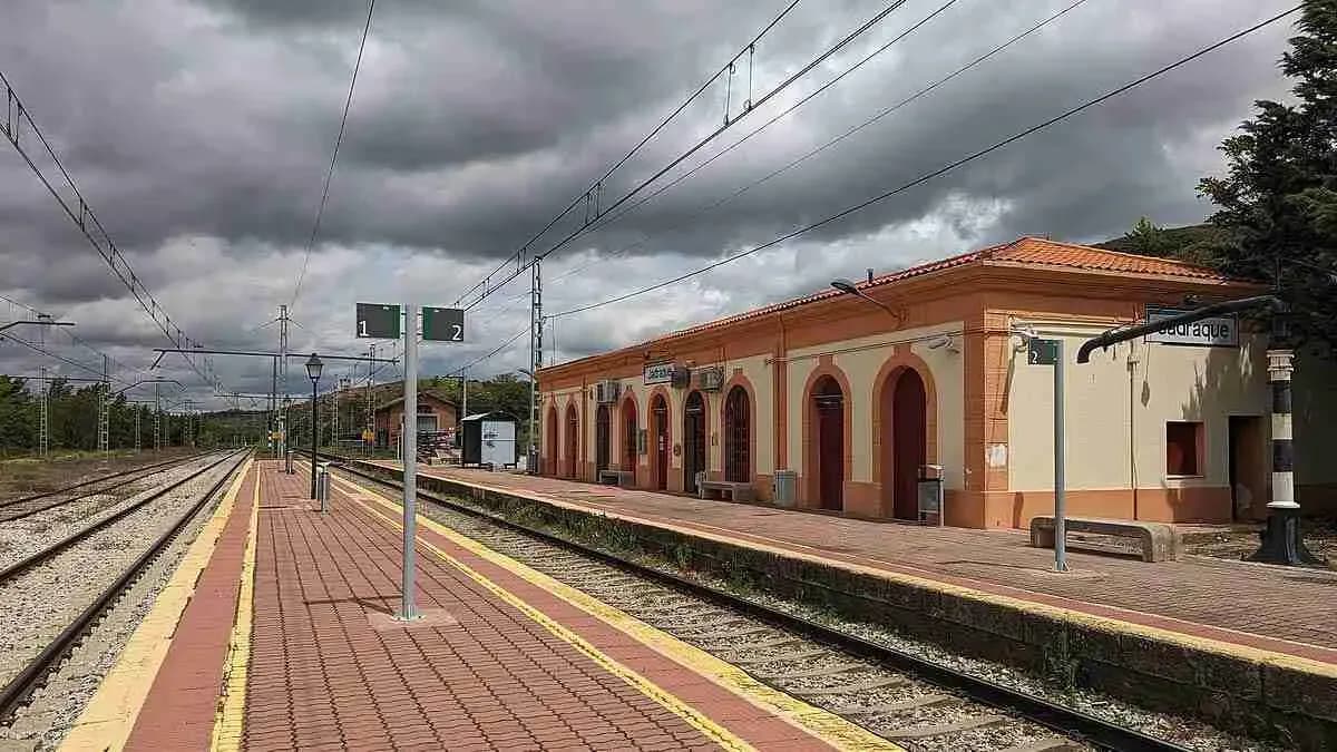 Adif adjudica nuevas obras vinculadas a la Autopista Ferroviaria Algeciras-Zaragoza por más de 23 millones de euros
