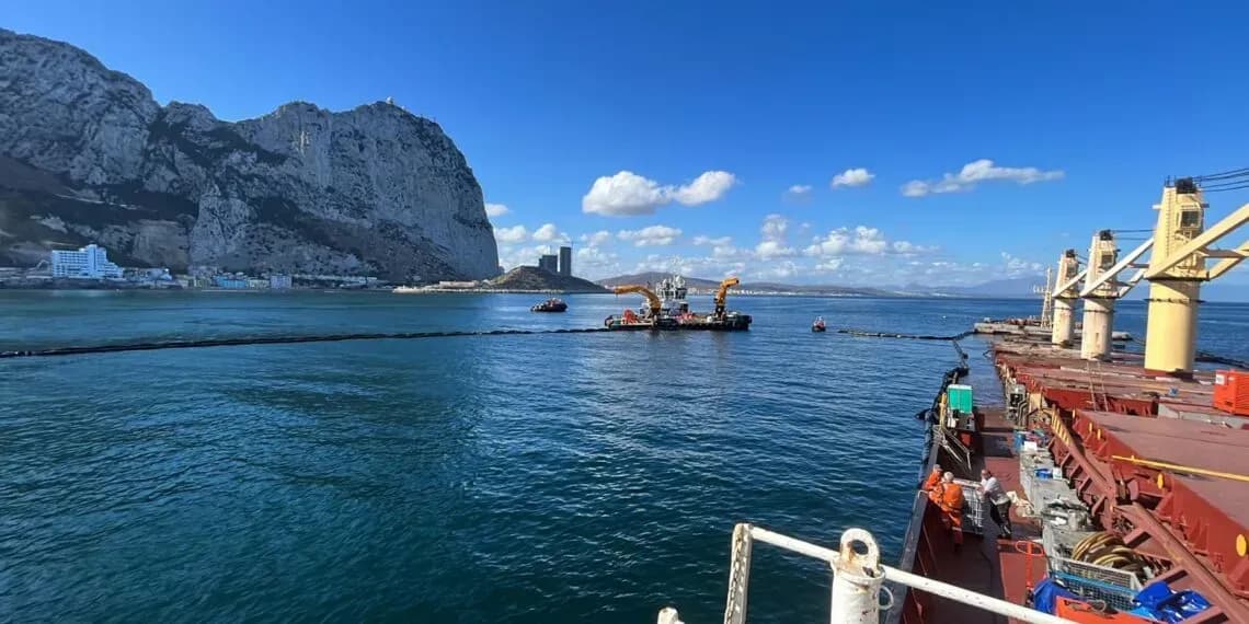El informe sobre el accidente del «OS35» atribuye la colisión a un error en la maniobra del capitán