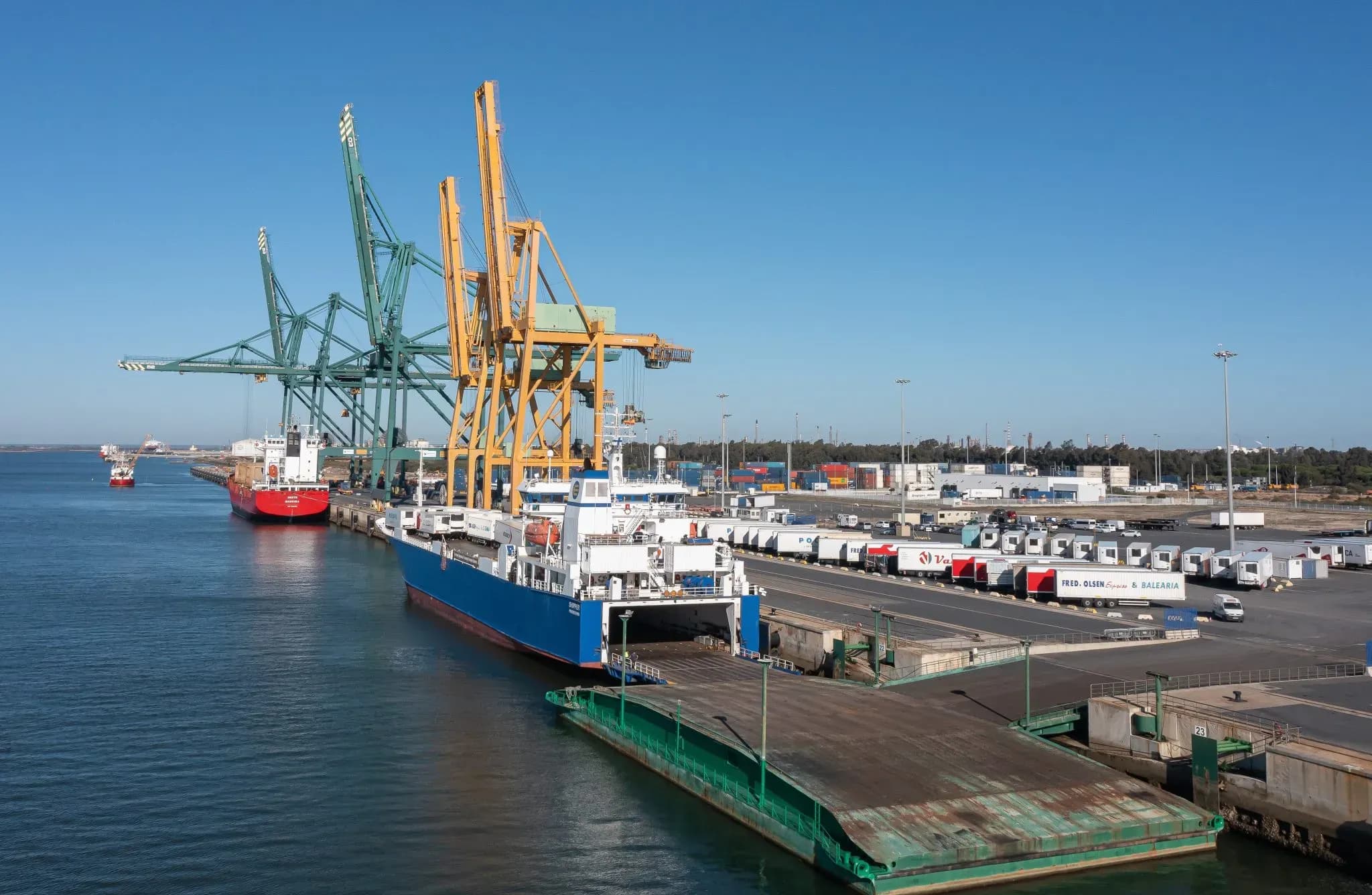 El Puerto de Huelva adjudica las obras de pavimentación de la zona norte del Muelle Sur por 5,8 millones de euros