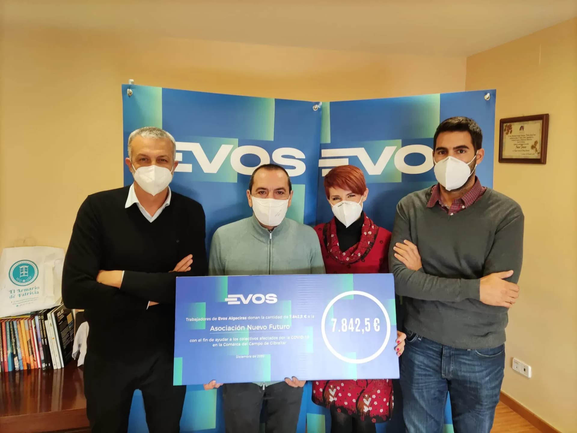 EVOS entrega más de 7.000 euros a «Nuevo Futuro»