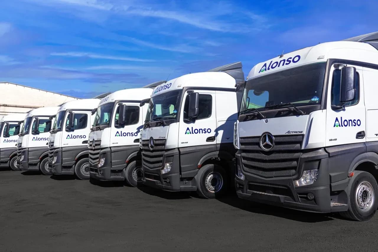 Grupo Alonso incorpora a su flota terrestre nuevos camiones de última generación