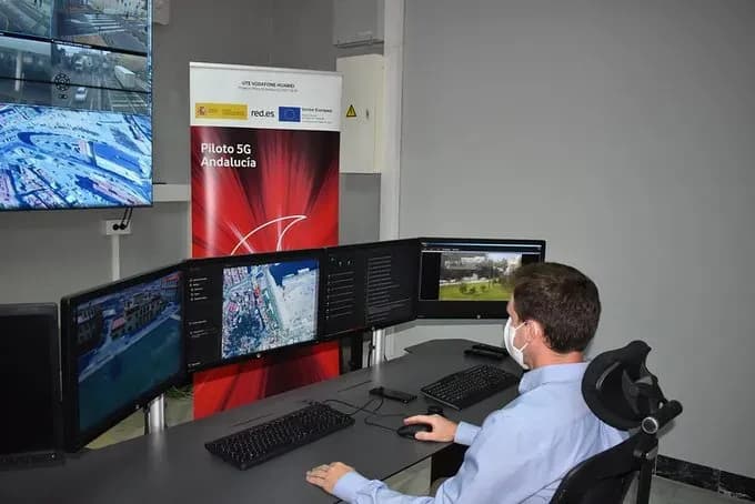 El Puerto de Algeciras prueba la tecnología 5G de Vodafone para optimizar sus sistemas de protección
