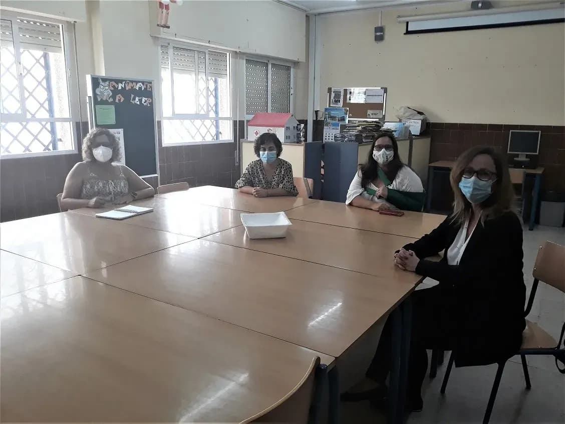 La Fundación Cepsa y el colegio Santa Rita se unen por la formación digital
